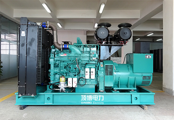 應(yīng)對突發(fā)電力中斷，頂博智能柴油發(fā)電機(jī)組為何成為備用電源的不二之選