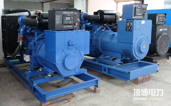 穩(wěn)定電力的新選擇：頂博柴油發(fā)電機(jī)組高效應(yīng)對暴雨、干旱等極端天氣