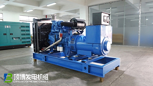 省油低噪，高效穩(wěn)定，頂博智能柴油發(fā)電機(jī)組：以創(chuàng)新之名，打造綠色高效發(fā)電新時(shí)代